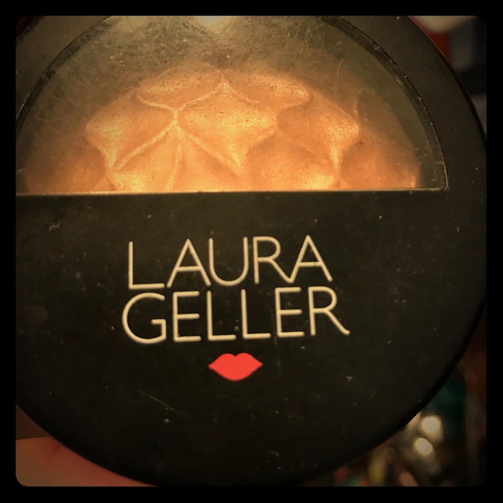 Laura Gellar Illuminator